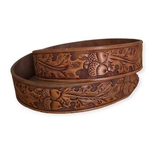 Vintage 80s Sears Top Grain Steerhide Hand Finished Acorn Oak Leaf Belt Size 28